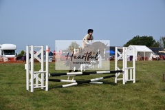 Ashwater-showjumping-08